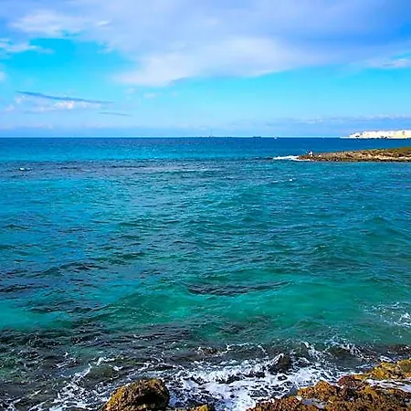 Comfortable Near The Gallipoli